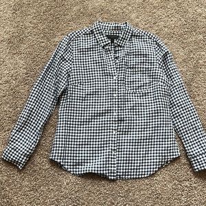 Women’s Banana Republic Button Down